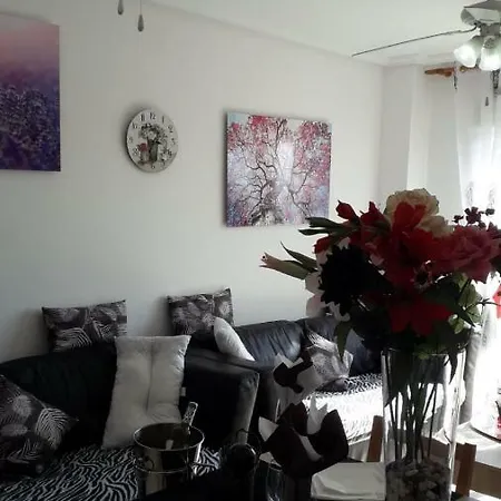 アパート Deborah